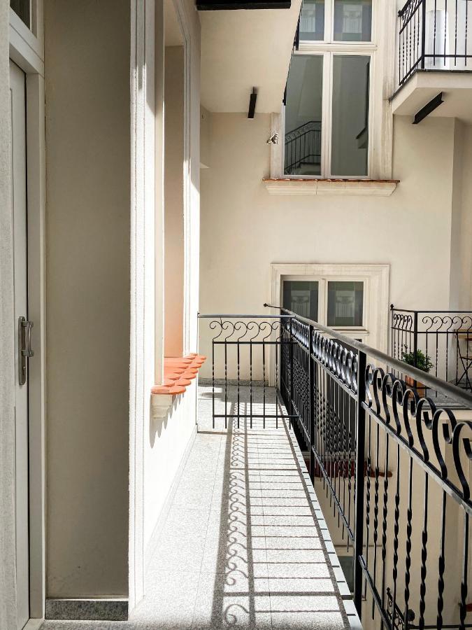 Beautiful Studio For Couples With Air Conditioning - Old Town & Main Station Krakow Dış mekan fotoğraf